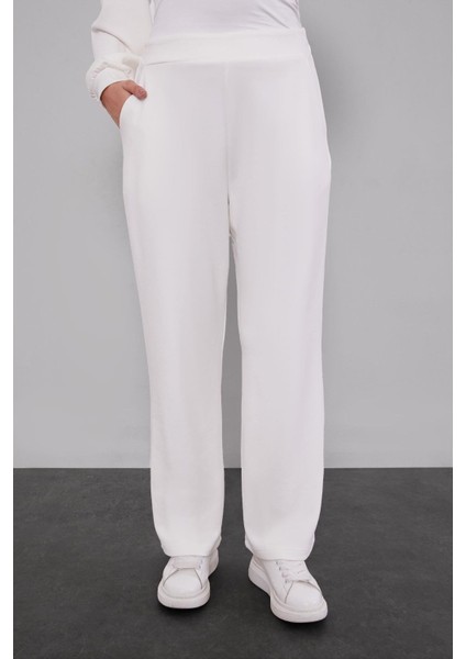 Ekru Kare Görünümlü Ikili Takım indirimleri