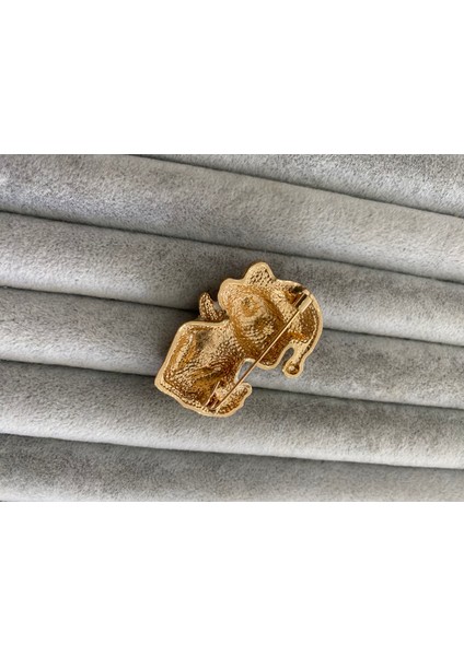 Noel Baba Şapkalı Beyaz Kedi Broş Hediyelik 4x2 cm modelleri