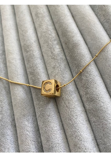Çelik Kolye “c” Küp 1x1 Cm. Harf Kolye Gold-Özel Kutusunda fiyatları