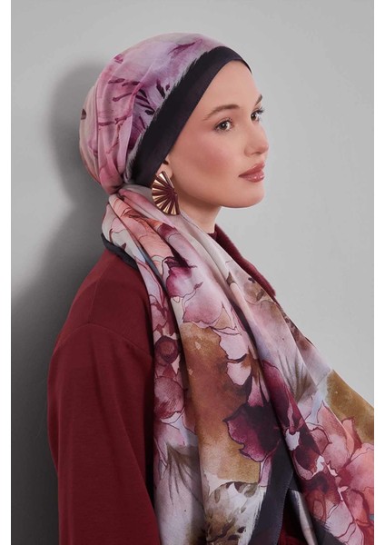 Siyah-Lila Zambak Baskılı Sport Şal fiyatları