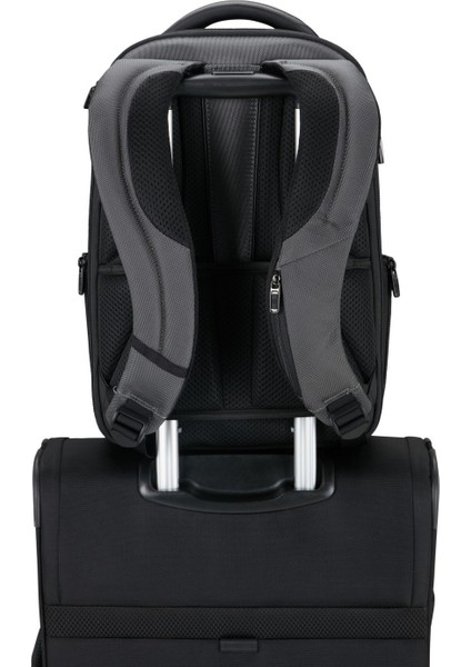 Pro-Dlx Sırt Çantası 14.1"