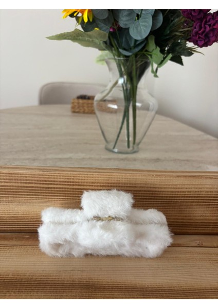 Peluş Kürk Mandallı Toka Büyük Beyaz modelleri