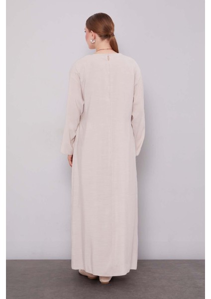 Taş Büzgü Detaylı Elbise