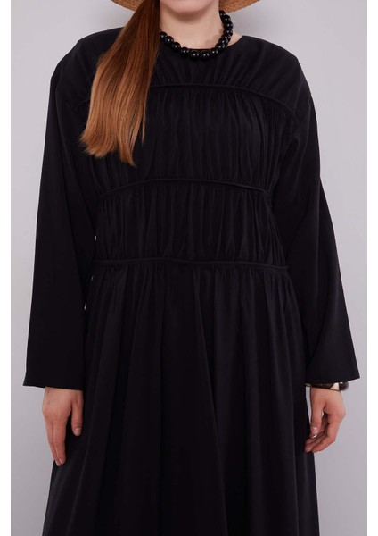 Siyah Büzgü Detaylı Elbise indirimleri