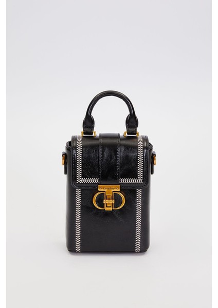 Siyah Dikdörtgen Formlu El Çantası