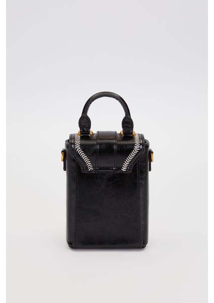 Siyah Dikdörtgen Formlu El Çantası fırsatları