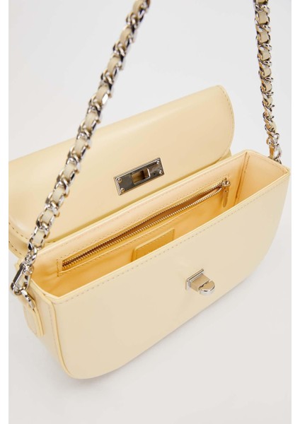Sarı Silver Kilit Detaylı Omuz Çantası modelleri