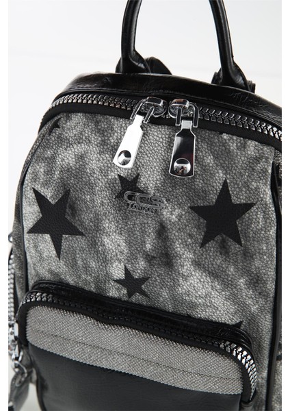 16868 Kadın Sırt Çantası