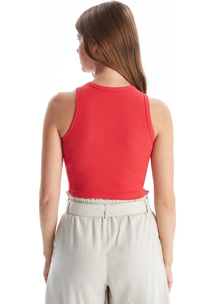 Yeni Sezon Bisiklet Yaka Dokulu Kadın Crop fırsatları