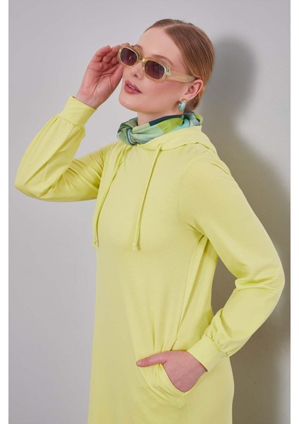 Su Yeşili Kapuşonlu Gizli Cep Detaylı Elbise fiyatları