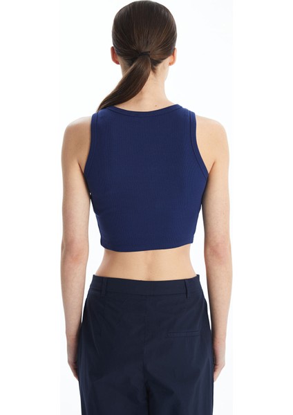 Yeni Sezon Bisiklet Yaka Dokulu Kadın Crop fırsatları