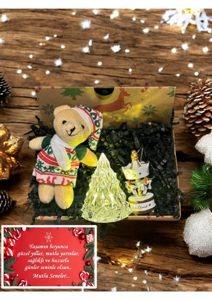 Yılbaşı Temalı Anahtarlık, Kristal Çam Ağacı Lamba ve Atlı Karınca Süsleri