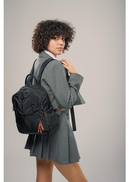 Kadın 17749 Sırt Çantası