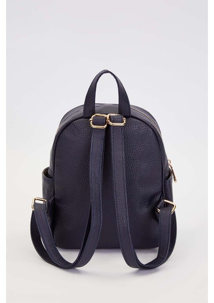 Lacivert Fermuar Gözlü Sırt Çantası fırsatları