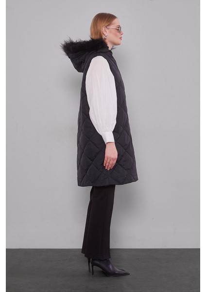 Siyah Kürk Kapüşonlu Şişme Yelek modelleri