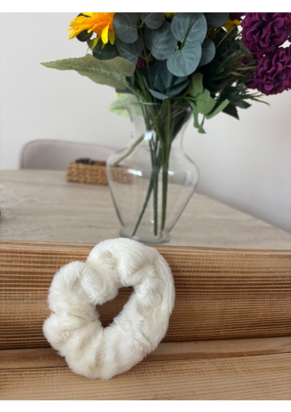 Peluş Scruncıe (Lastlk Toka) Beyaz fiyatları