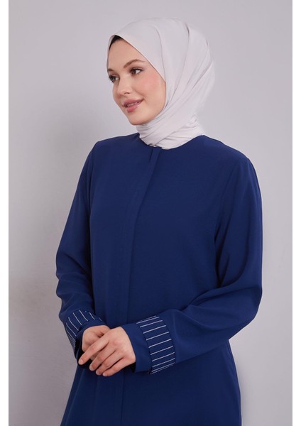 Lacivert Etek Ucu Katlı Ferace modelleri