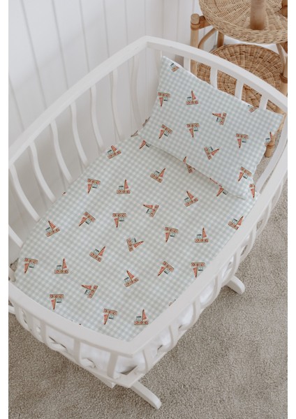 %100 Pamuklu Poplin Anne Yanı Beşik Nevresim Seti - Pötikare Yelkenliler fiyatları