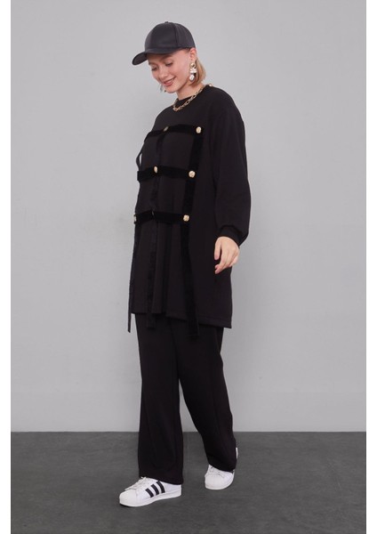 Siyah Kare Görünümlü Ikili Takım