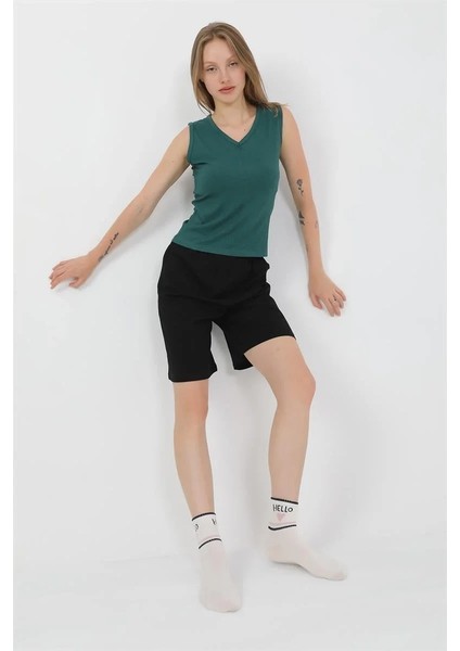 Kadın Kalın Askılı Pamuk Penye Şortlu Takım Yeşil fırsatları