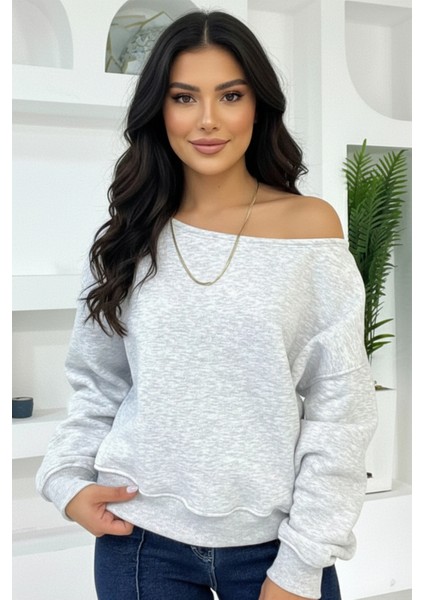 Üç Iplik Şardonlu Uzun Kollu Kayık Yaka Sweatshirt