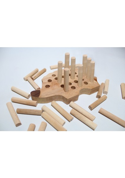 Doğal Ahşap Kirpi Montessori Oyunu, Tak ve Çıkar, Eğlenceli ve Eğitici Tasarım