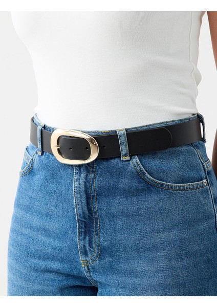 Siyah Büyük Metal Tokalı Deri Görünümlü Kemer fiyatları