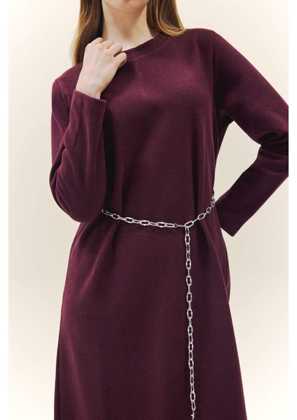 Regular Fit Bisiklet Yaka Uzun Kollu Kemerli Maxi Elbise G1885AX25WN fiyatları