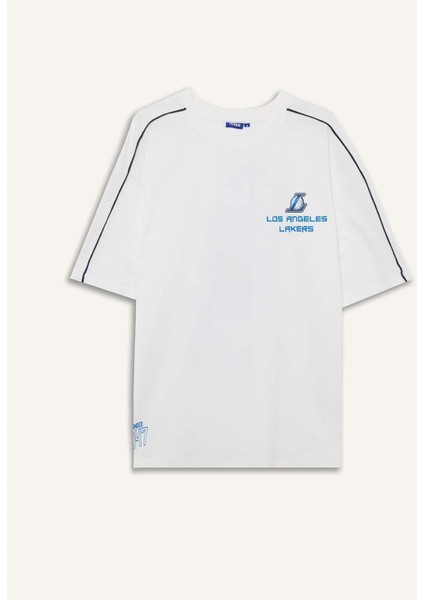 NBA Los Angeles Lakers Oversize Geniş Kalıp Bisiklet Yaka Kısa Kollu Tişört F1081AX25AU