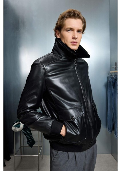 %100 Deri Premium Modern Fit Polo Yaka Astarlı Fermuarlı Mont G5521AX25WN modelleri