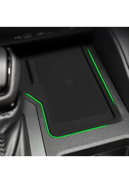 Toyota Prado Land Cruiser LC250 2024 Için Kablosuz Şarj Matını Orta Konsol Kablosuz Şarj (Yurt Dışından) fiyatları