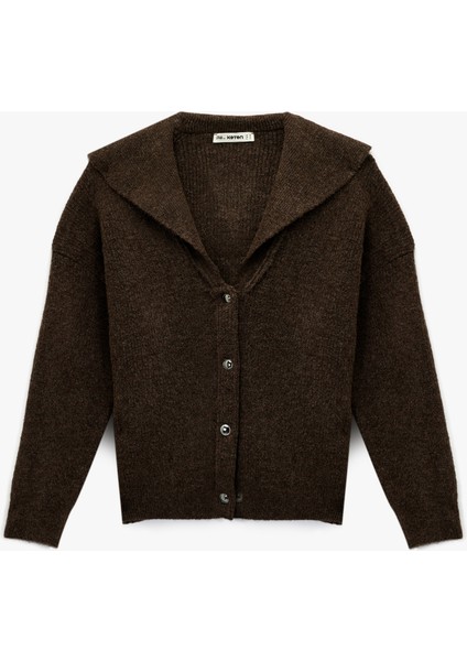 Uzun Kollu Düğmeli Devrik Yaka Triko Hırka