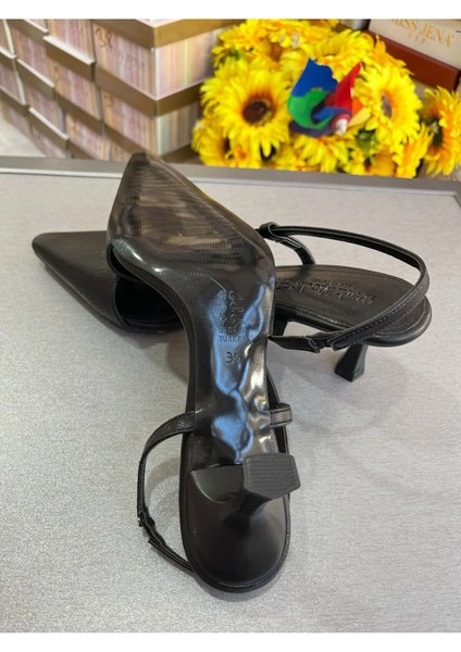 Siyah 6 cm Kadeh Topuk Simetri Sivriburun Arkası Açık Kadın Topuklu Ayakkabı modelleri