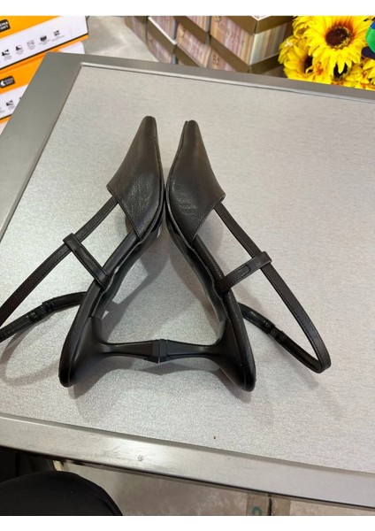 Siyah 6 cm Kadeh Topuk Simetri Sivriburun Arkası Açık Kadın Topuklu Ayakkabı indirimleri