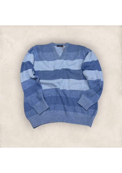 Arslanlı V Yaka Kazak