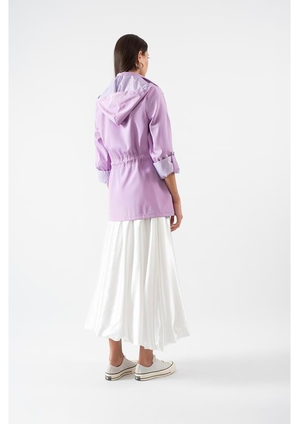 Goudot Kapüşonlu Mevsimlik Parka – Beli Büzgülü, Çıtçıt Detaylı Lila modelleri