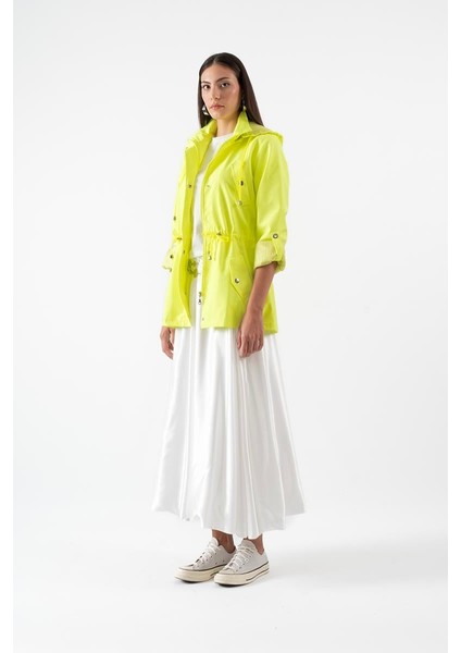 Goudot Kapüşonlu Mevsimlik Parka – Beli Büzgülü, Çıtçıt Detaylı Açık Yeşil