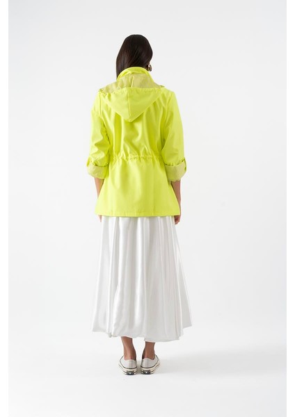 Goudot Kapüşonlu Mevsimlik Parka – Beli Büzgülü, Çıtçıt Detaylı Açık Yeşil fiyatları