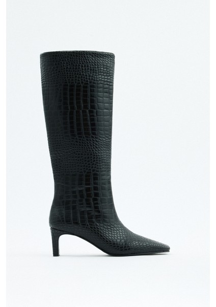 Çizme 2527 - Dikiş Detaylı Küt Burun Siyah Croc Kadın Çizme