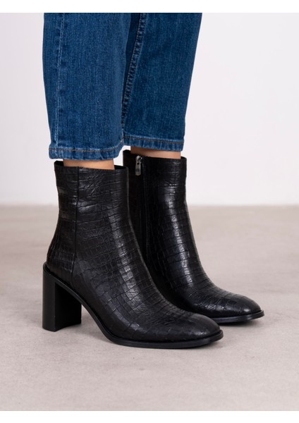 Odetta Siyah Kroko Hakiki Deri Kadın Bot fırsatları