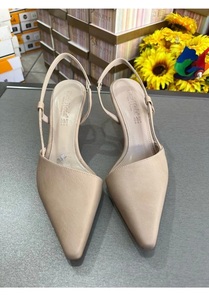 Ten Nud 6 cm Kadeh Topuk Simetri Sivriburun Arkası Açık Kadın Topuklu Ayakkabı fiyatları