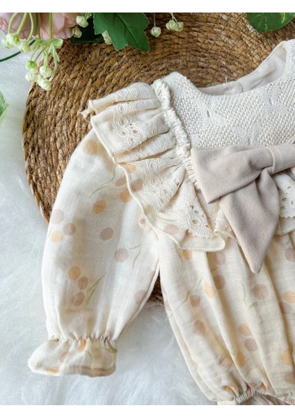 Gale Uzun Kollu Dantel Detaylı Özel Gün Bayramlık Kız Bebek Romper