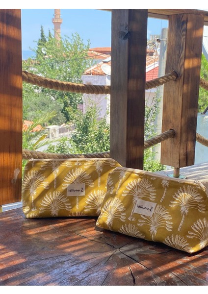 Palmiye Desenli Piramit Makyaj Çantası