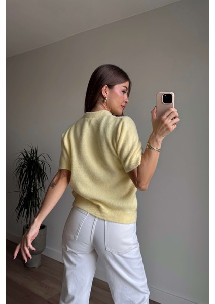 Sarı Kahve Fularlı Kısa Kollu Yün Karışımlı Kazak fırsatları