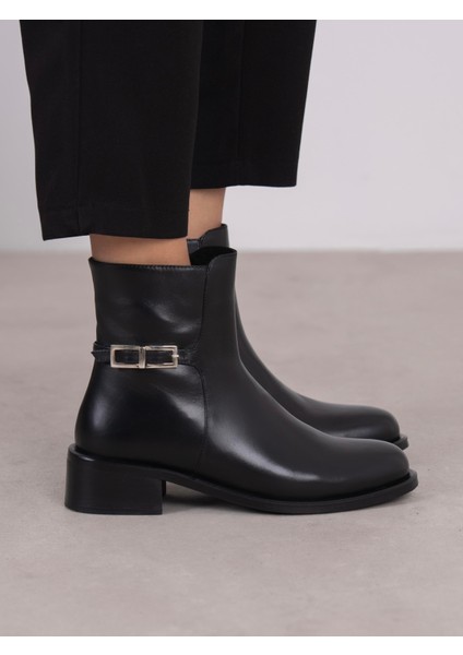 Frode Siyah Hakiki Deri Kadın Bot modelleri