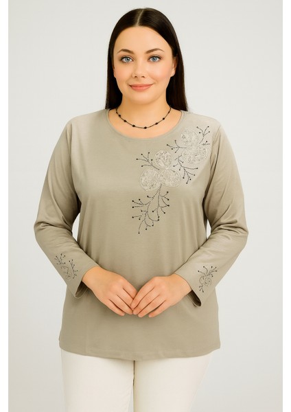 Rahat Kesim Yuvarlak Yaka Kol Işlemeli Anne Kadın Penye Bluz