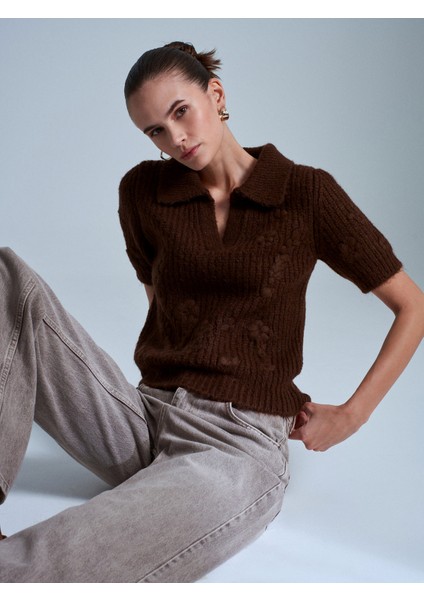 10829 Nakışlı Kısa Kollu Kazak-Kahve