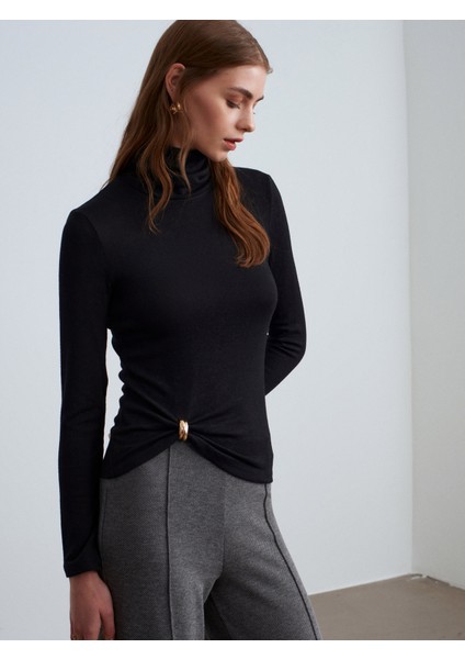 32202 Aksesuar Detaylı Balıkcı Yaka Top-Siyah modelleri