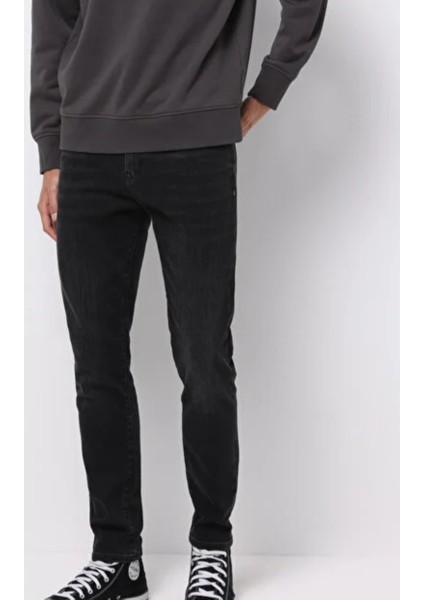 Erkek Normal Bel Düğmeli Dar Paça Üst Kalite Jean Pantolon modelleri