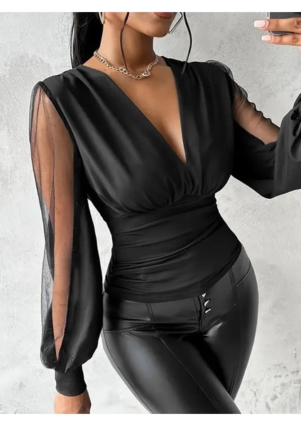 Kadın Uzun Yırtmaç Tül Detaylı Derin V Yakalı Sandy Bluz